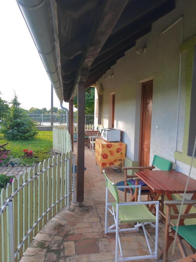 Villa Diiva Curug Exterior photo